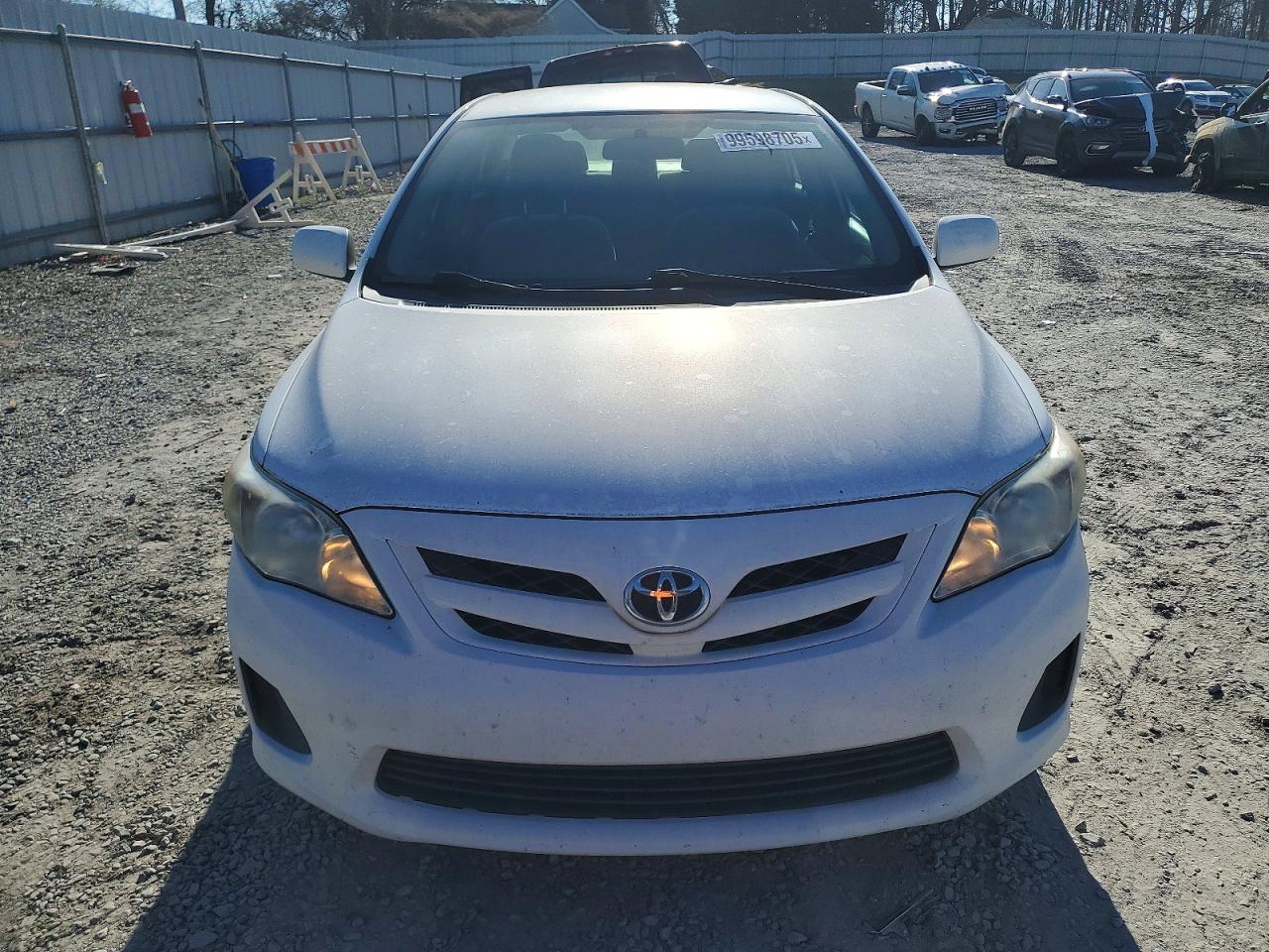 2012 TOYOTA COROLLA L photo 5
