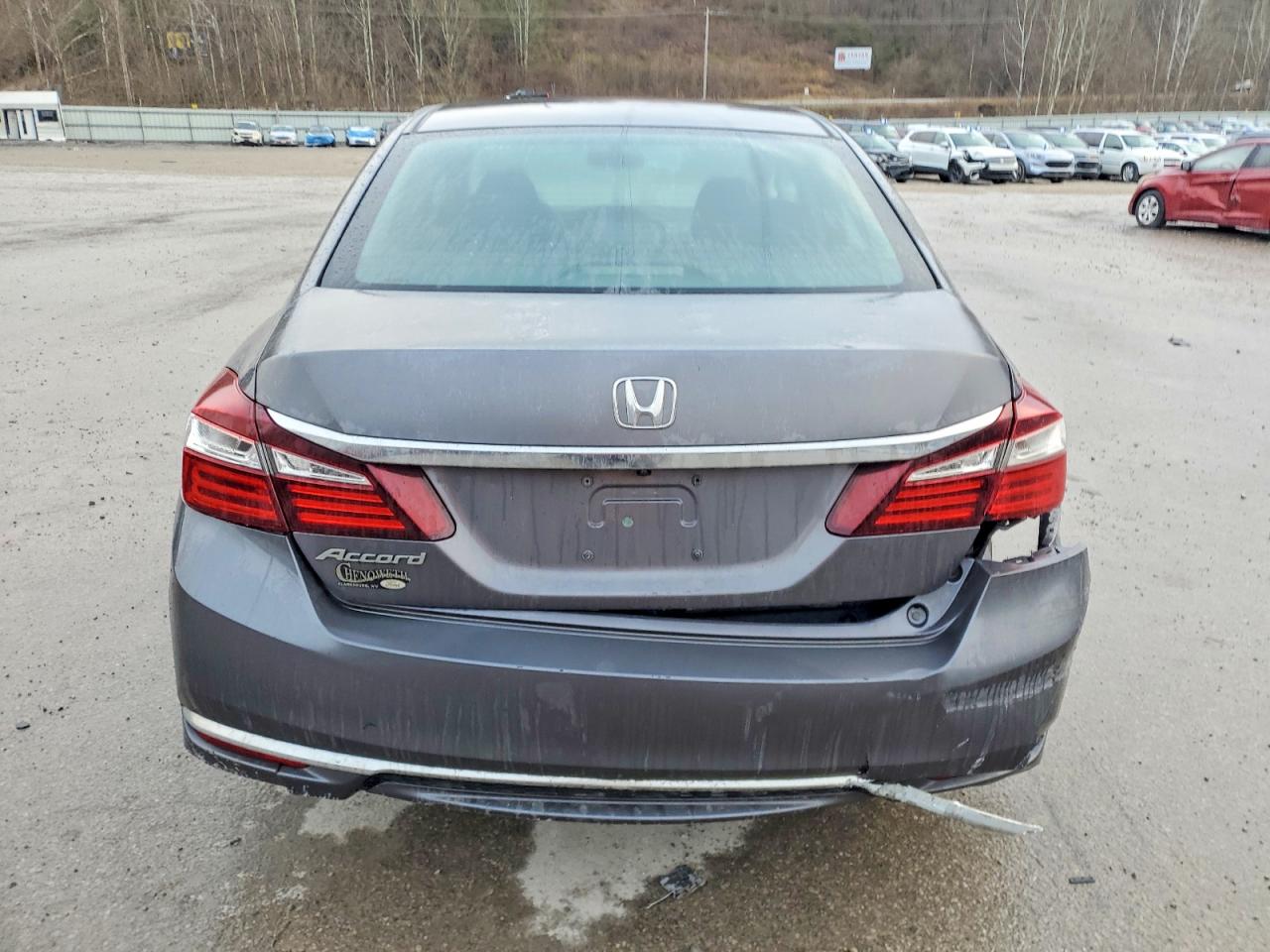 2016 HONDA ACCORD LX photo 6