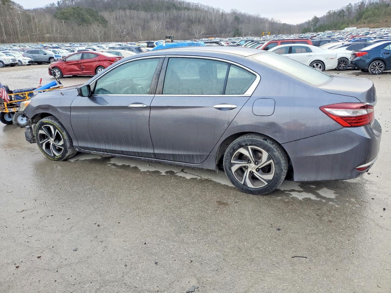 2016 HONDA ACCORD LX photo 2