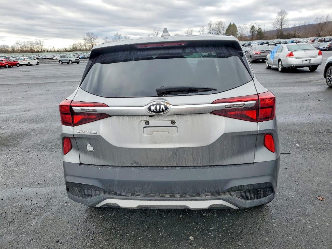 2021 KIA SELTOS LX photo 6