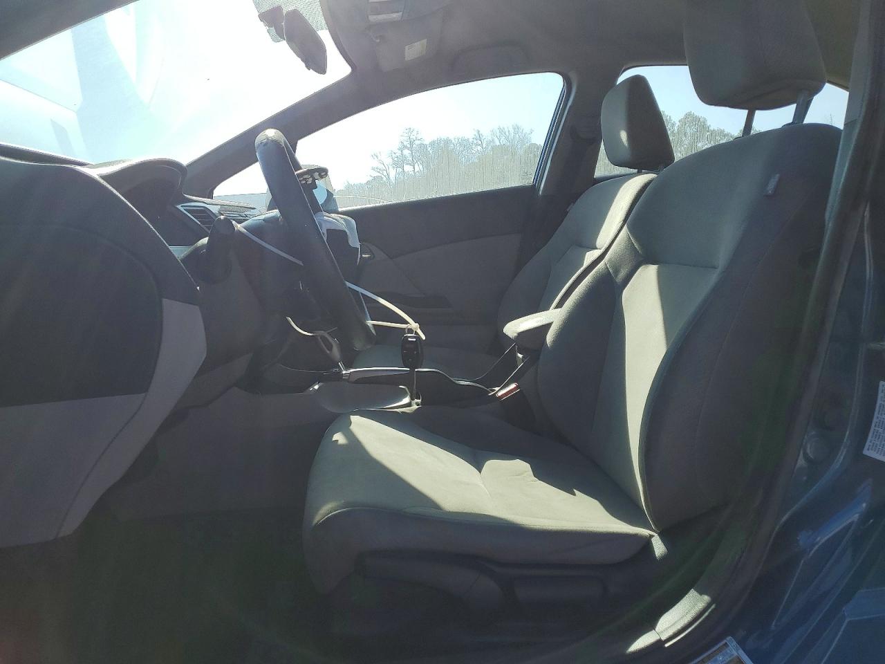 2013 HONDA CIVIC LX photo 7