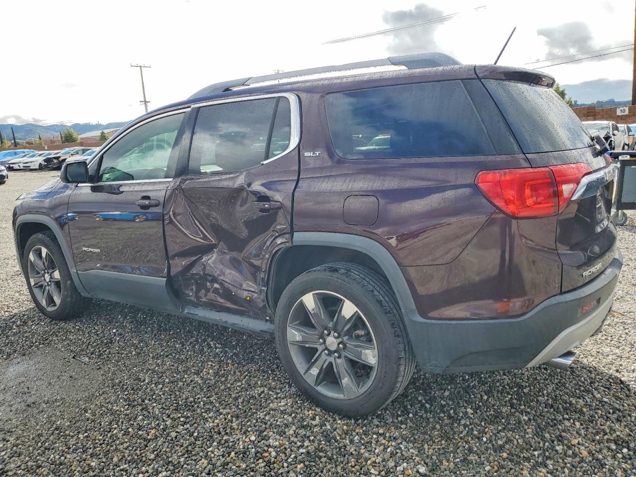 2017 GMC ACADIA SLT-2 photo 2