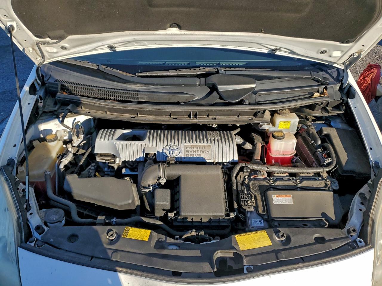 2014 TOYOTA PRIUS photo 11