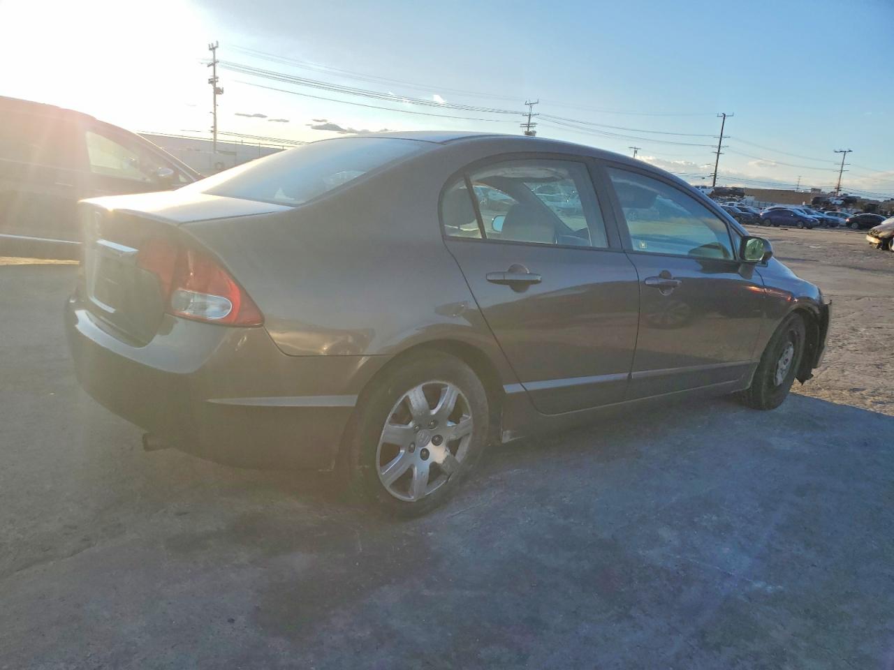 2011 HONDA CIVIC LX photo 3