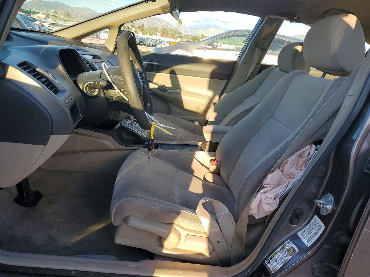 2011 HONDA CIVIC LX photo 7