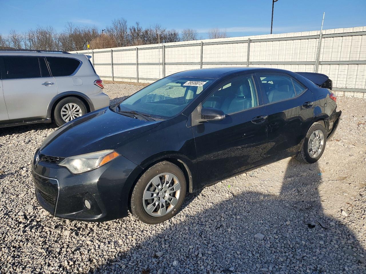 2015 TOYOTA COROLLA