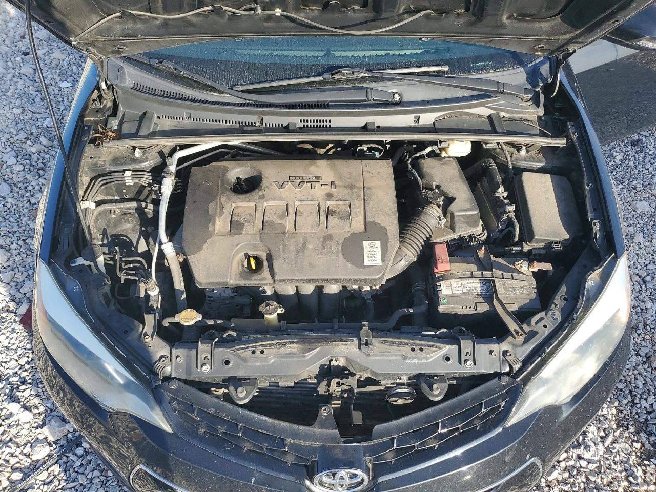 2015 TOYOTA COROLLA L photo 11