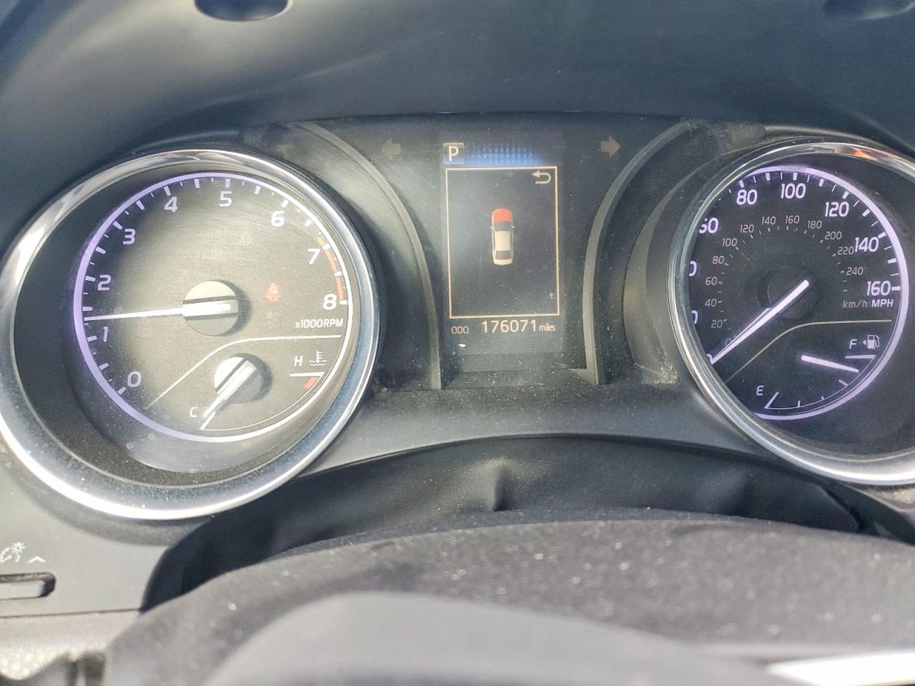 2018 TOYOTA CAMRY L photo 9