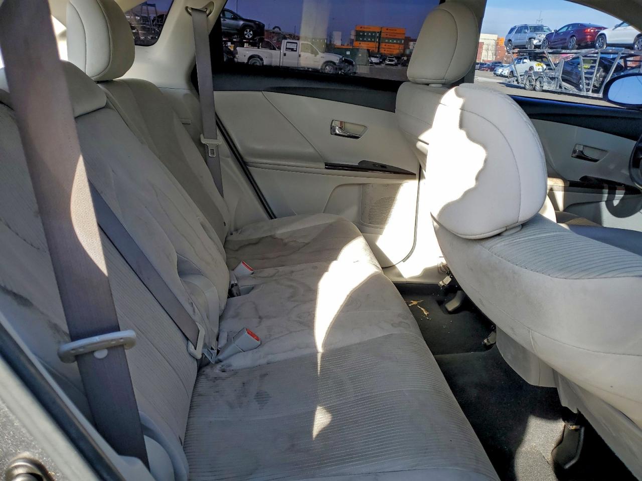 2010 TOYOTA VENZA photo 11