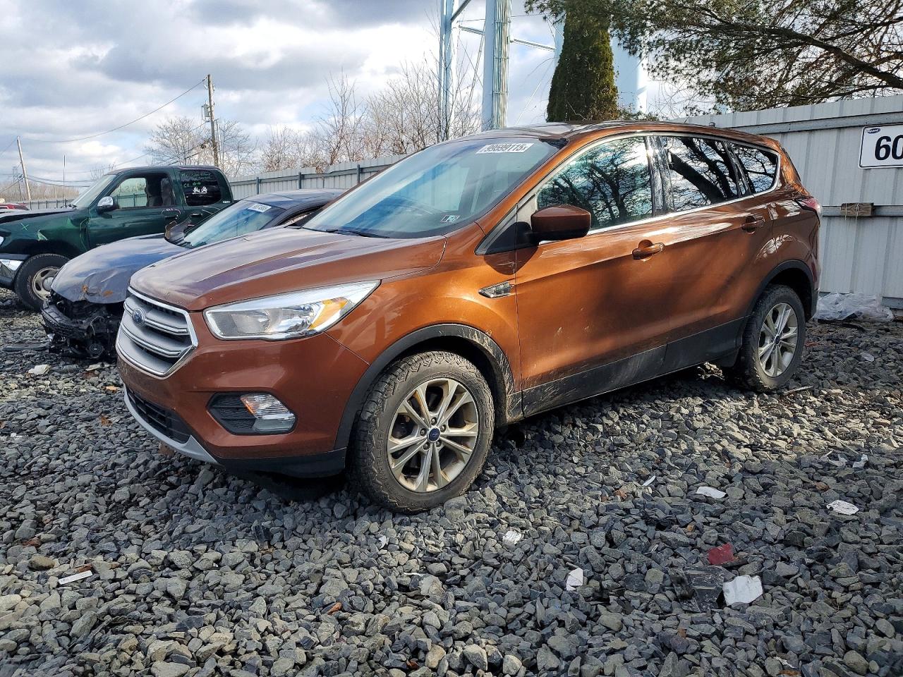 2017 FORD ESCAPE