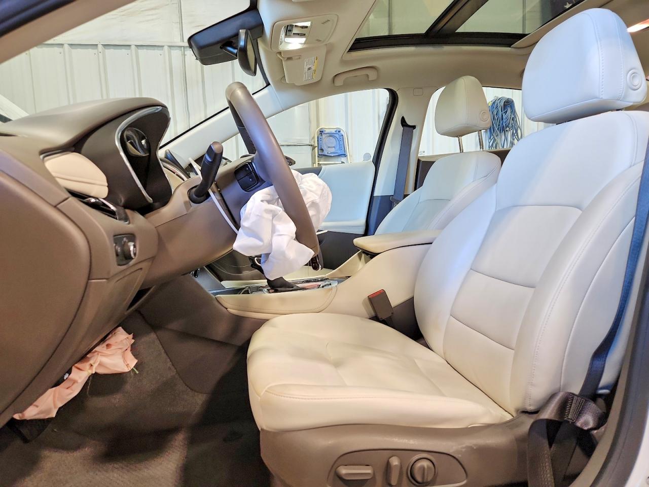 2023 CHEVROLET MALIBU PREMIER photo 7