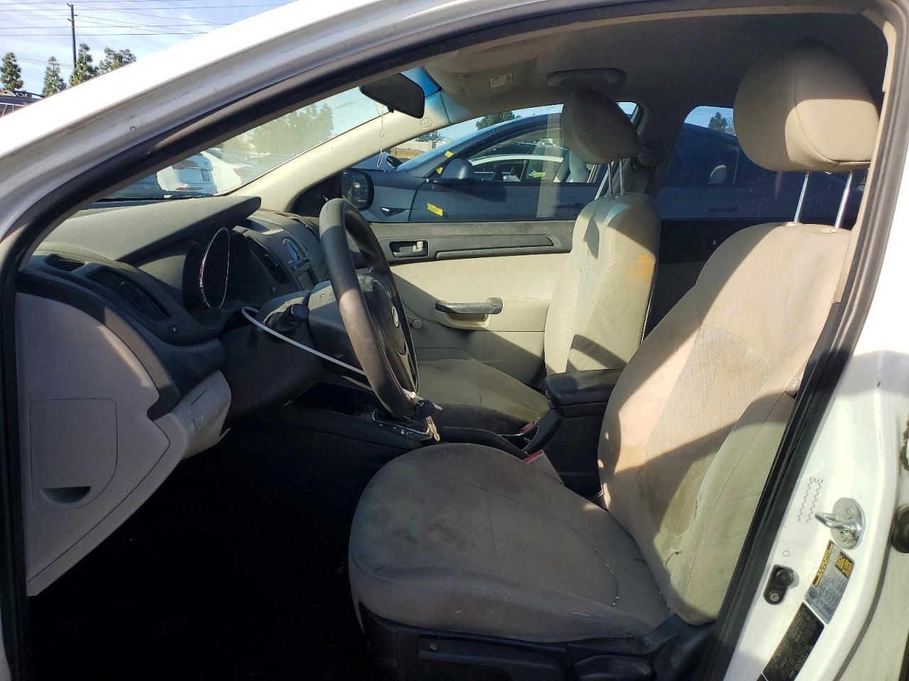 2013 KIA FORTE LX photo 7