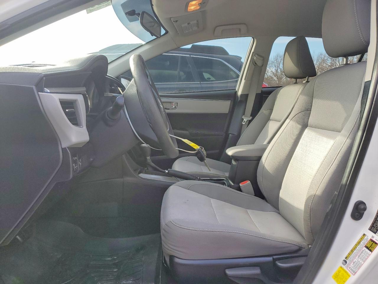 2014 TOYOTA COROLLA photo 13