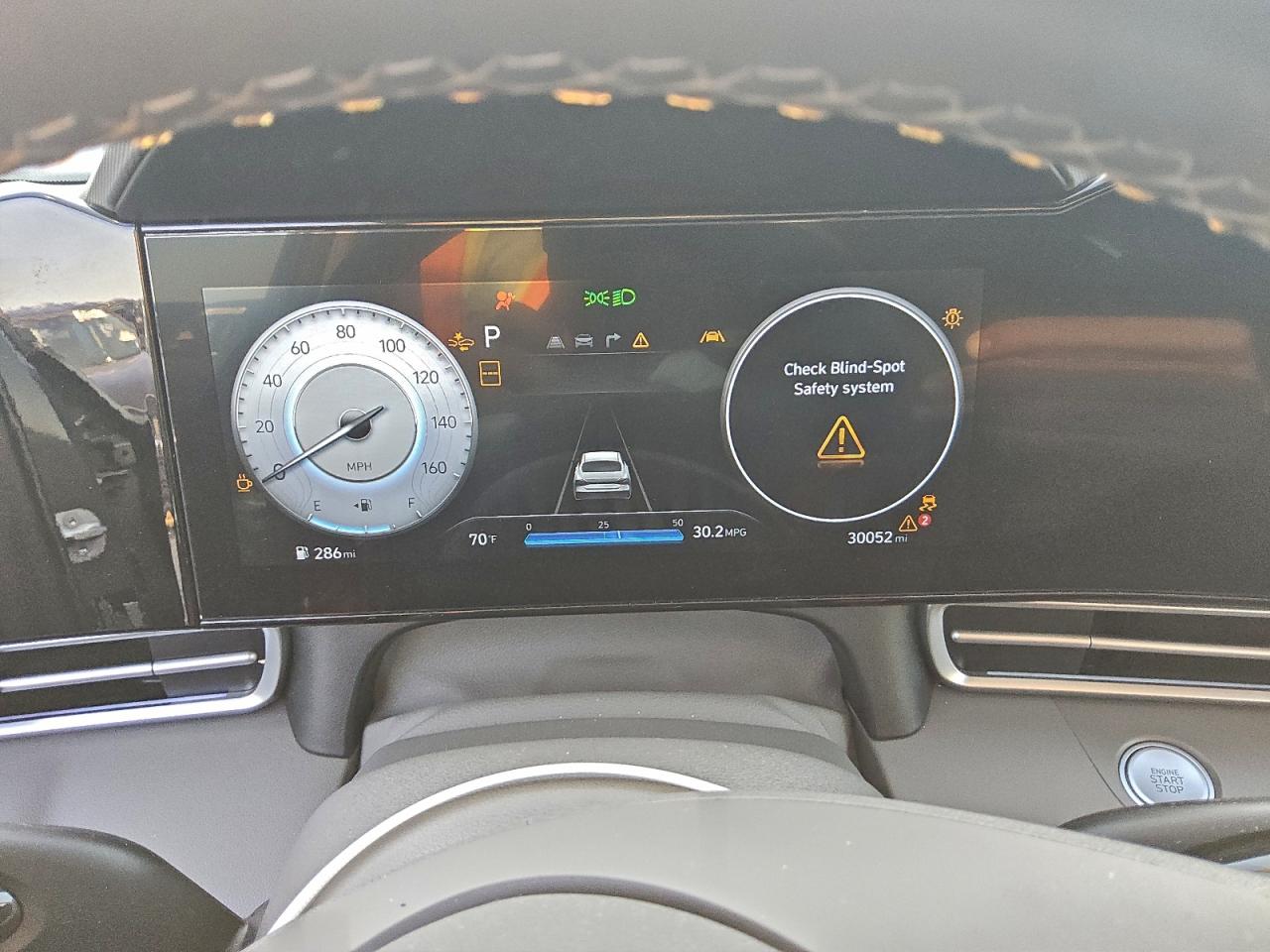2025 HYUNDAI ELANTRA SEL photo 9