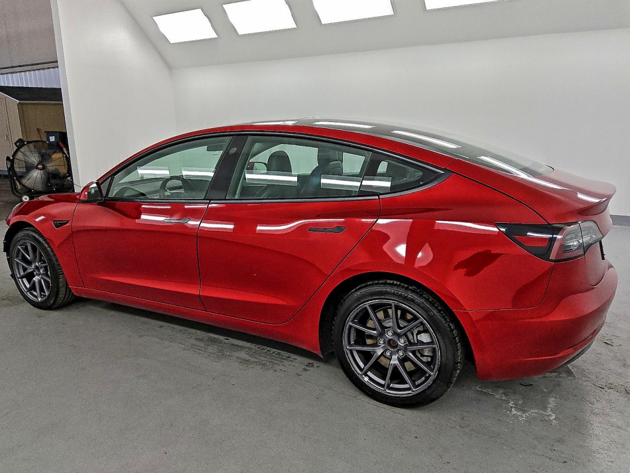 2022 TESLA MODEL 3 photo 2