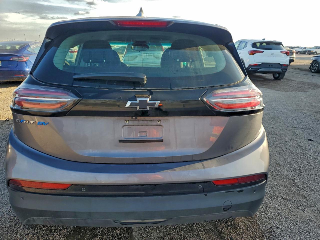 2023 CHEVROLET BOLT EV 1LT photo 6