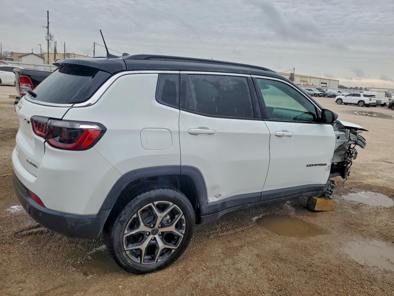 2025 JEEP COMPASS LIMITED photo 3
