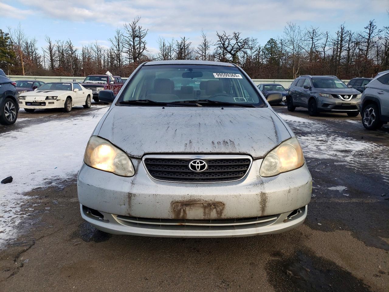 2005 TOYOTA COROLLA photo 5