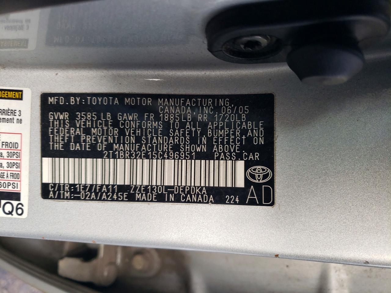 2005 TOYOTA COROLLA photo 12