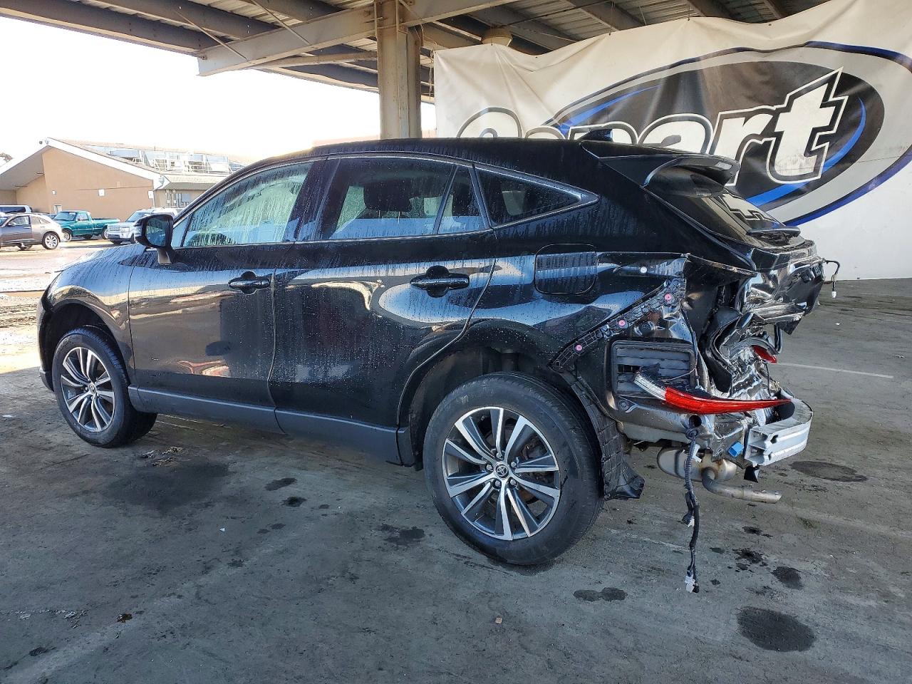 2023 TOYOTA VENZA LE photo 2