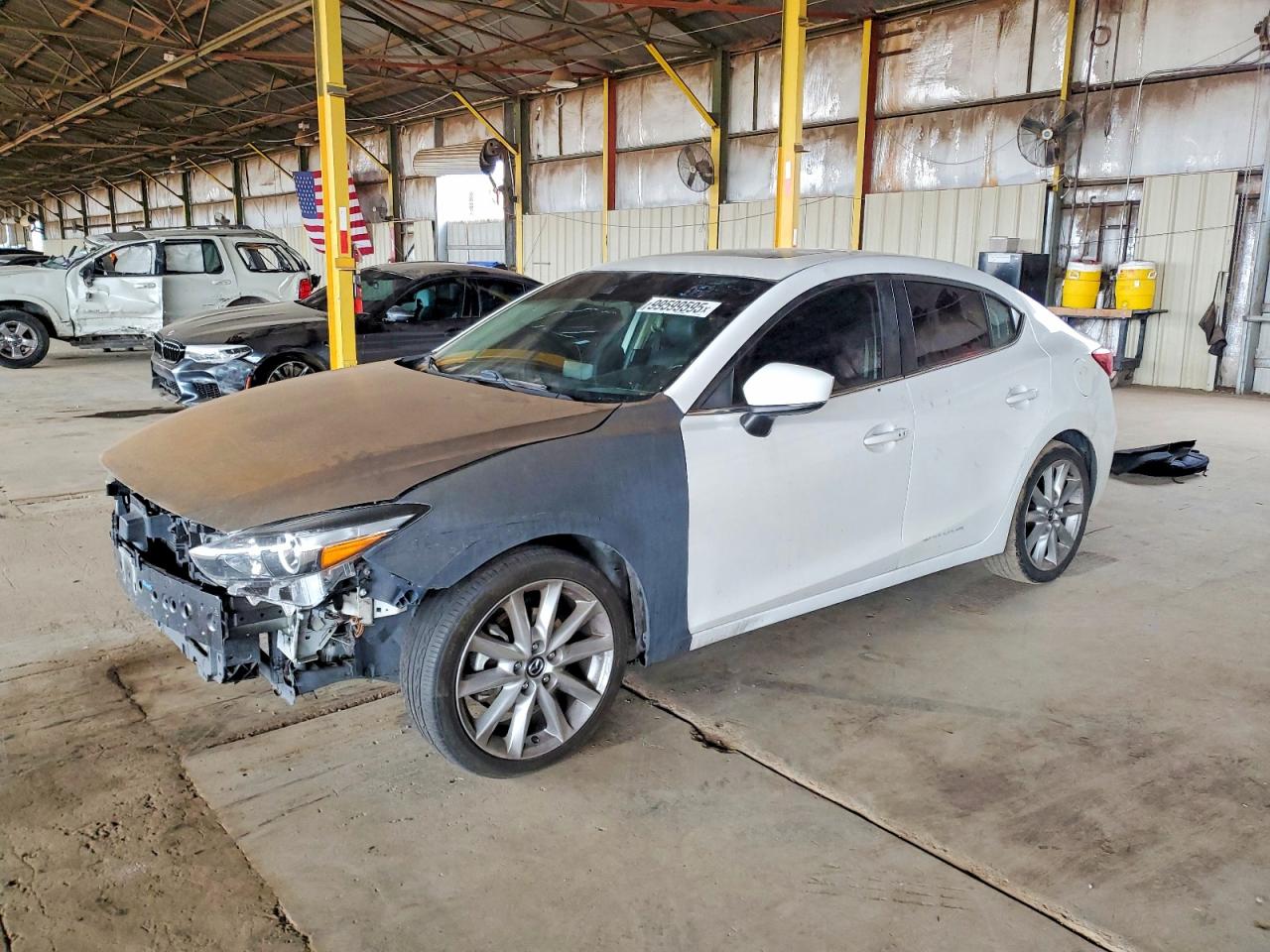 2017 MAZDA 3