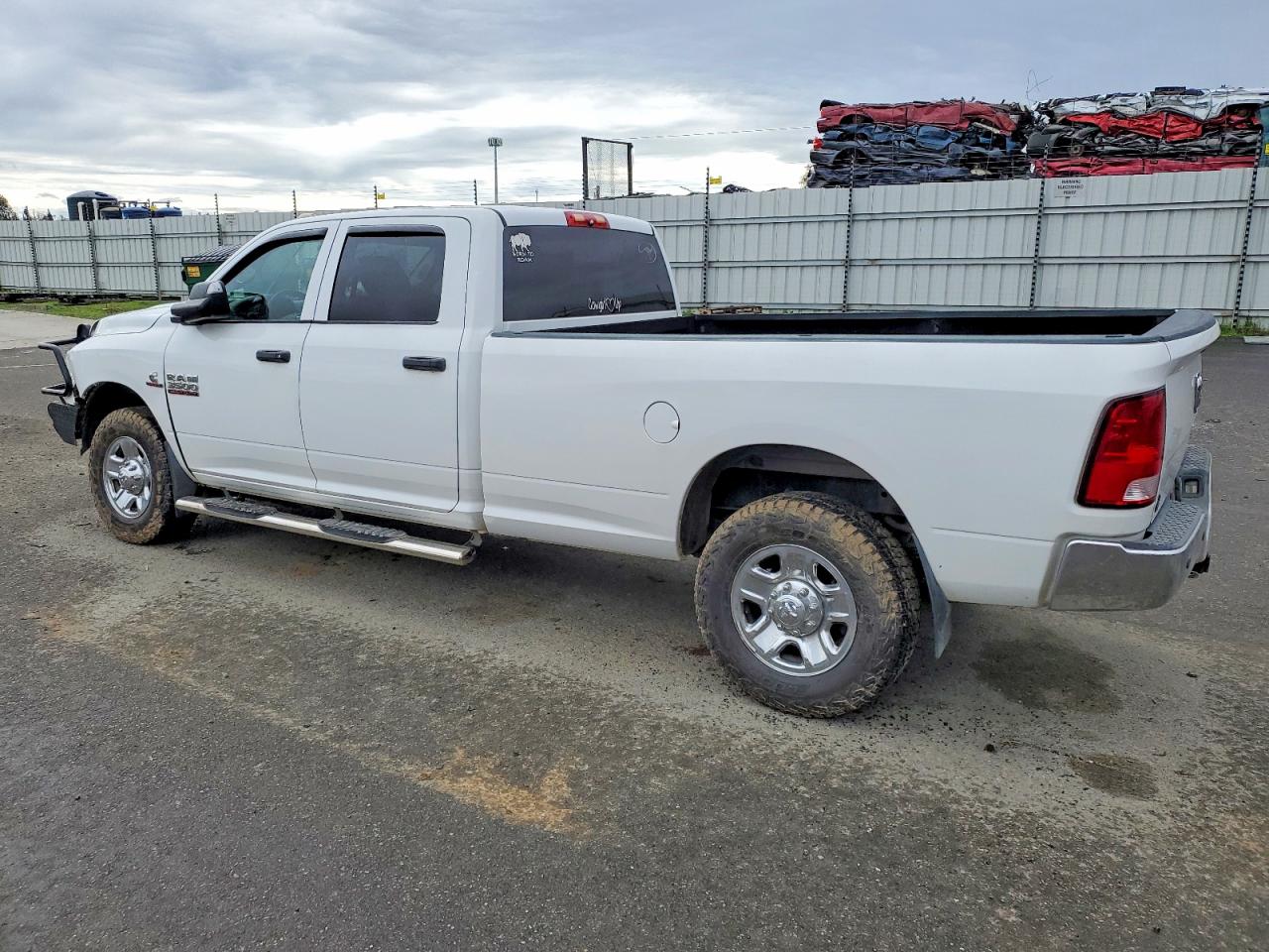 2018 RAM 3500 ST photo 2