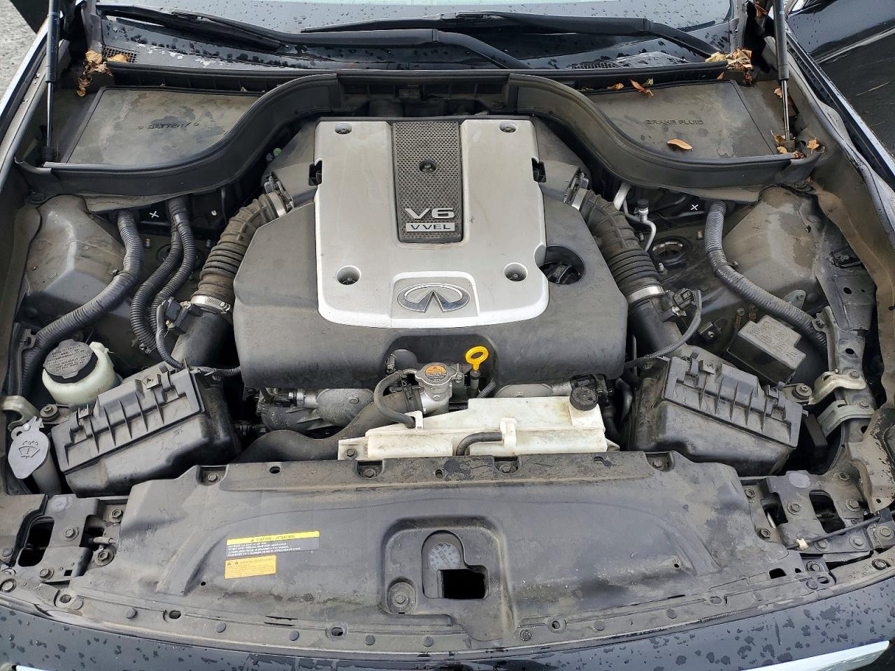 2013 INFINITI G37 BASE photo 11
