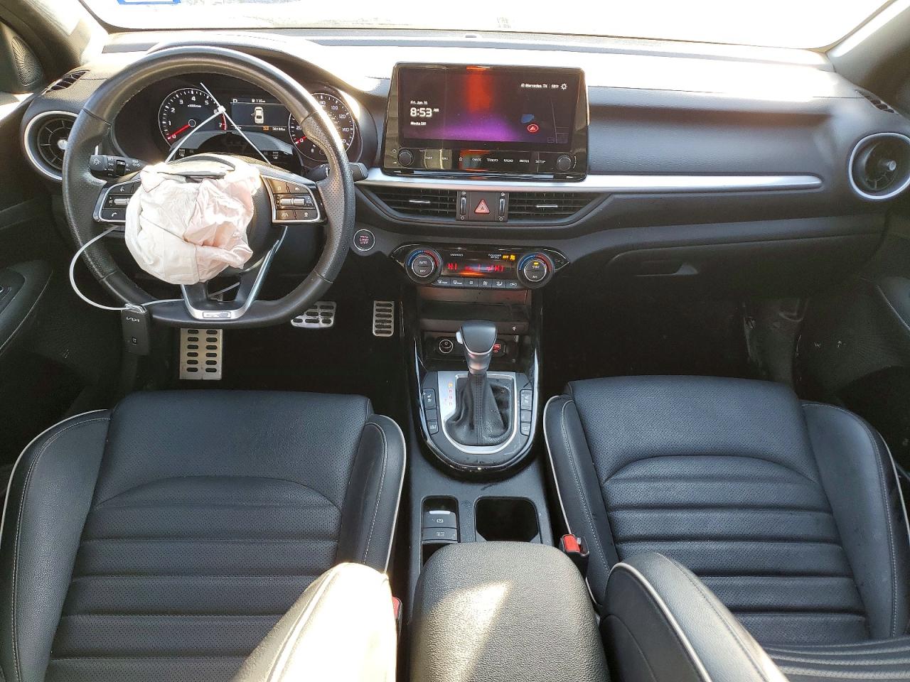 2024 KIA FORTE GT LINE photo 8