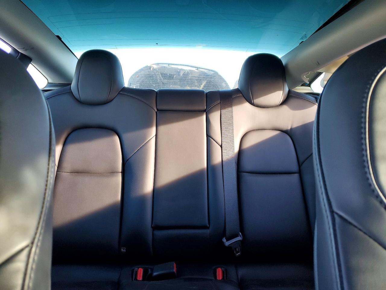 2022 TESLA MODEL 3 photo 10