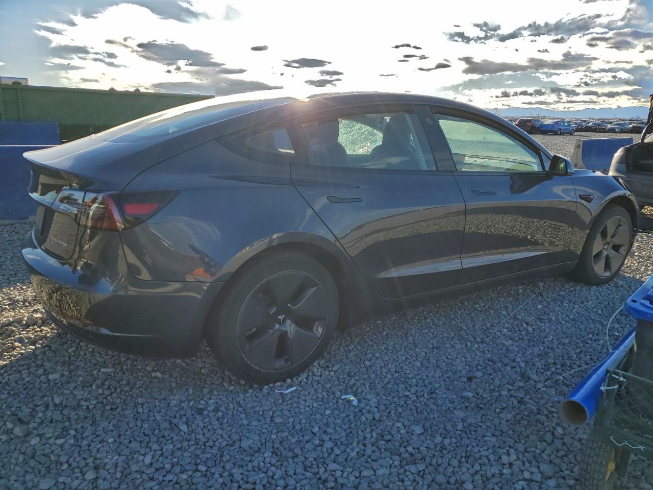 2022 TESLA MODEL 3 photo 3