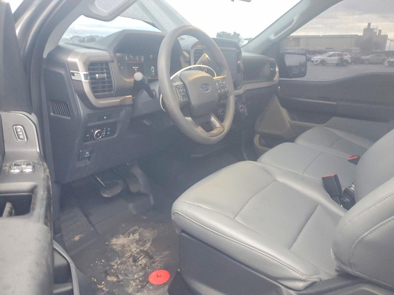 2025 FORD F150 XL photo 8