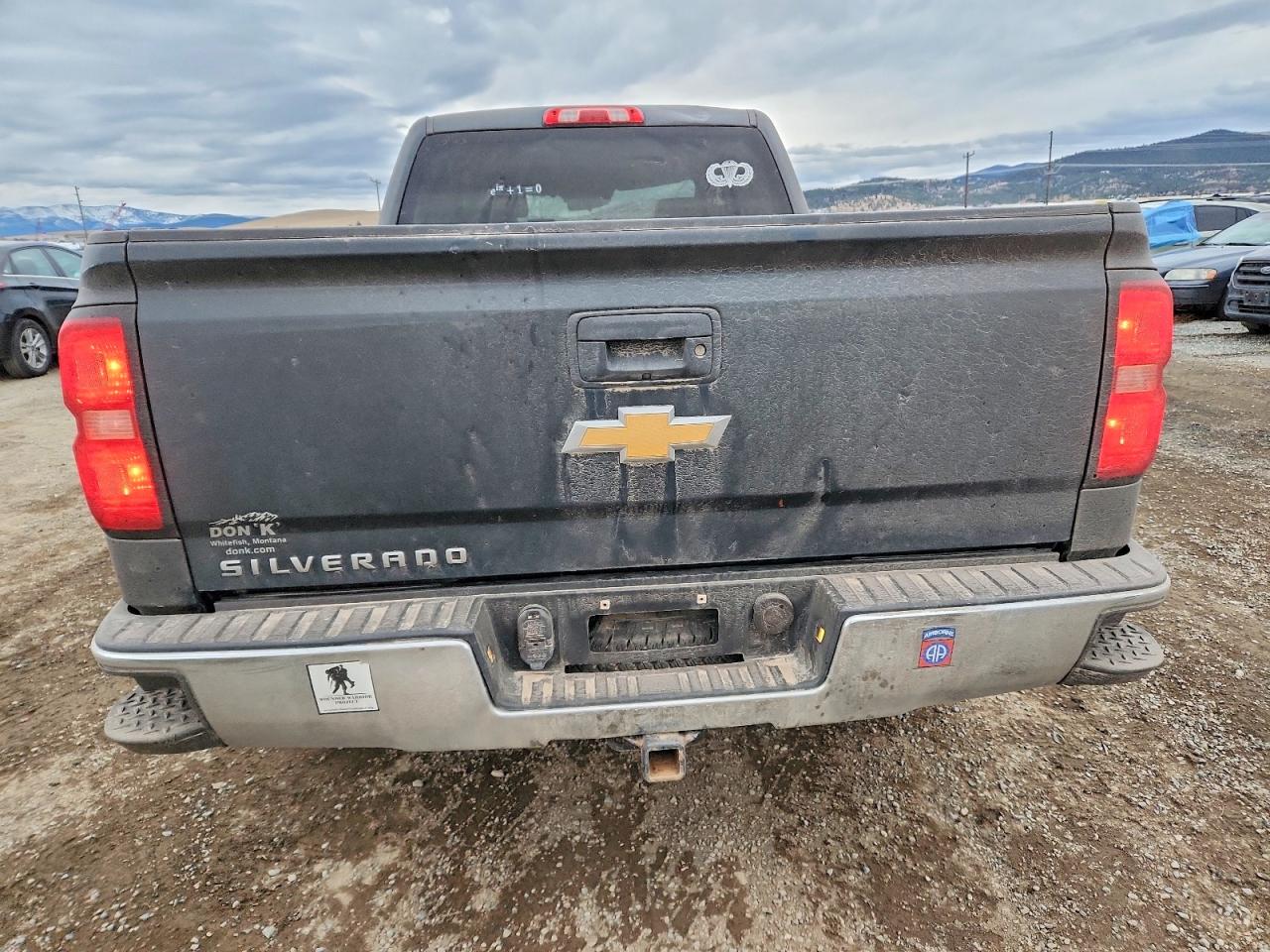2017 CHEVROLET SILVERADO K1500 photo 6