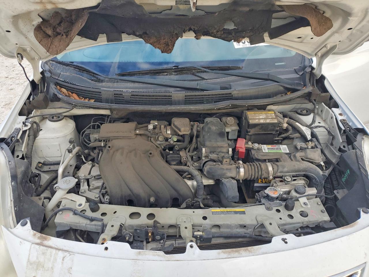 2014 NISSAN VERSA S photo 11