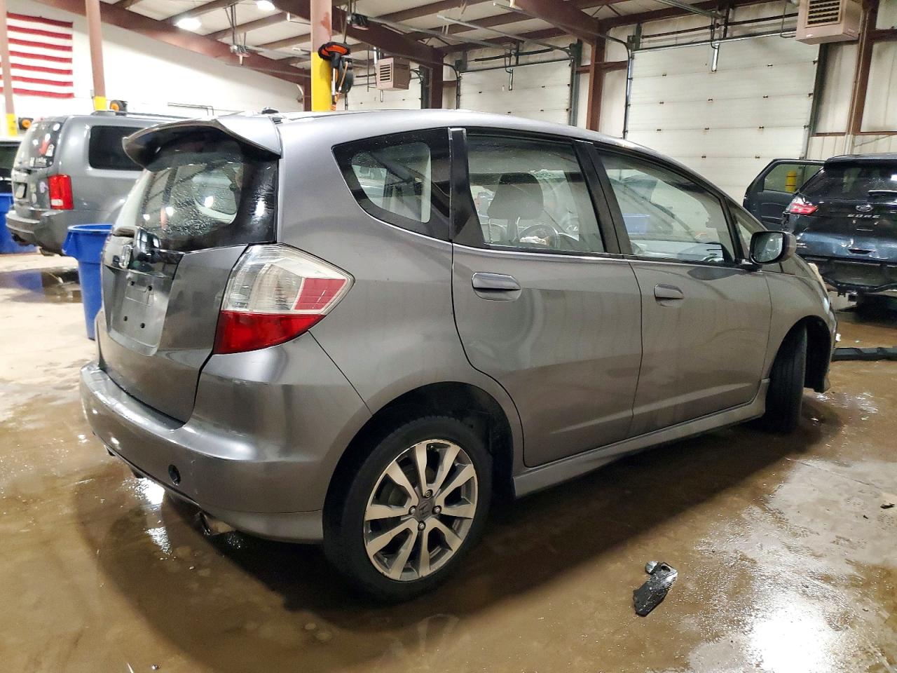 2013 HONDA FIT SPORT photo 3