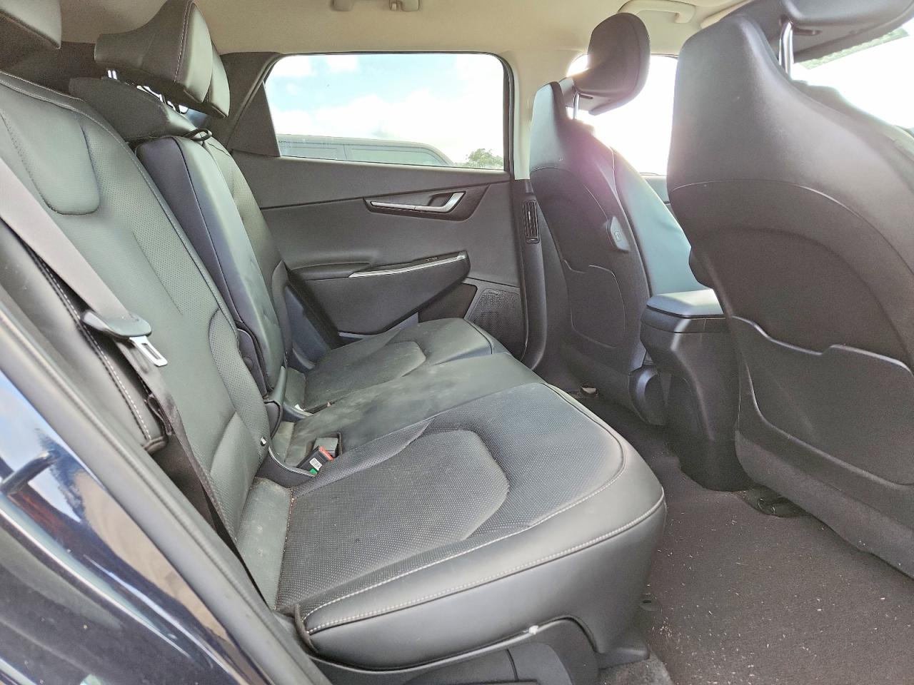 2022 KIA EV6 LIGHT photo 11