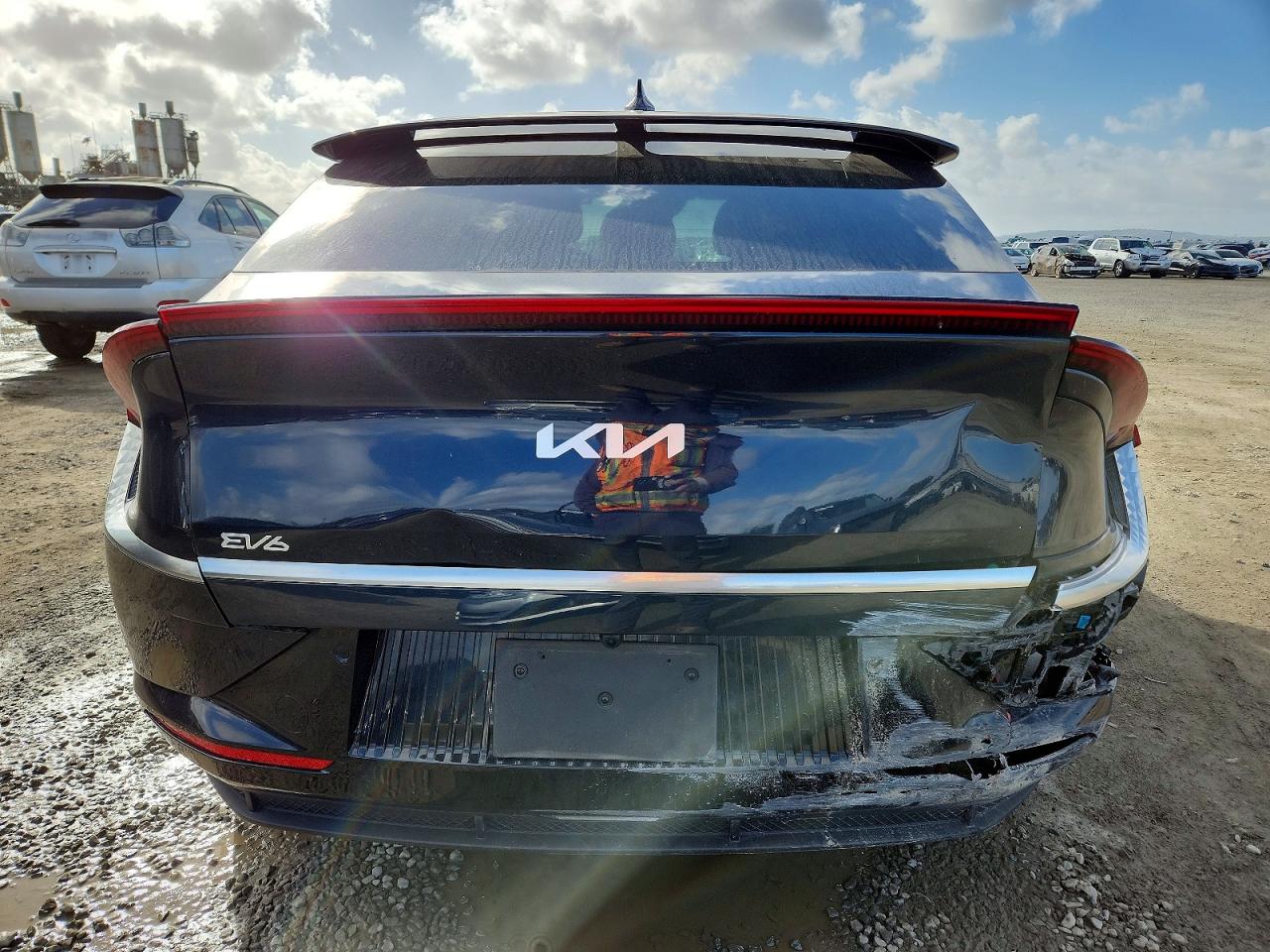 2022 KIA EV6 LIGHT photo 6