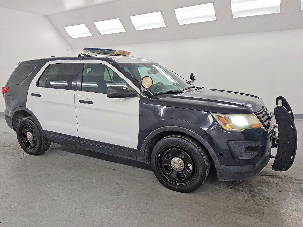 2016 FORD EXPLORER POLICE INTERCEPTOR photo 4