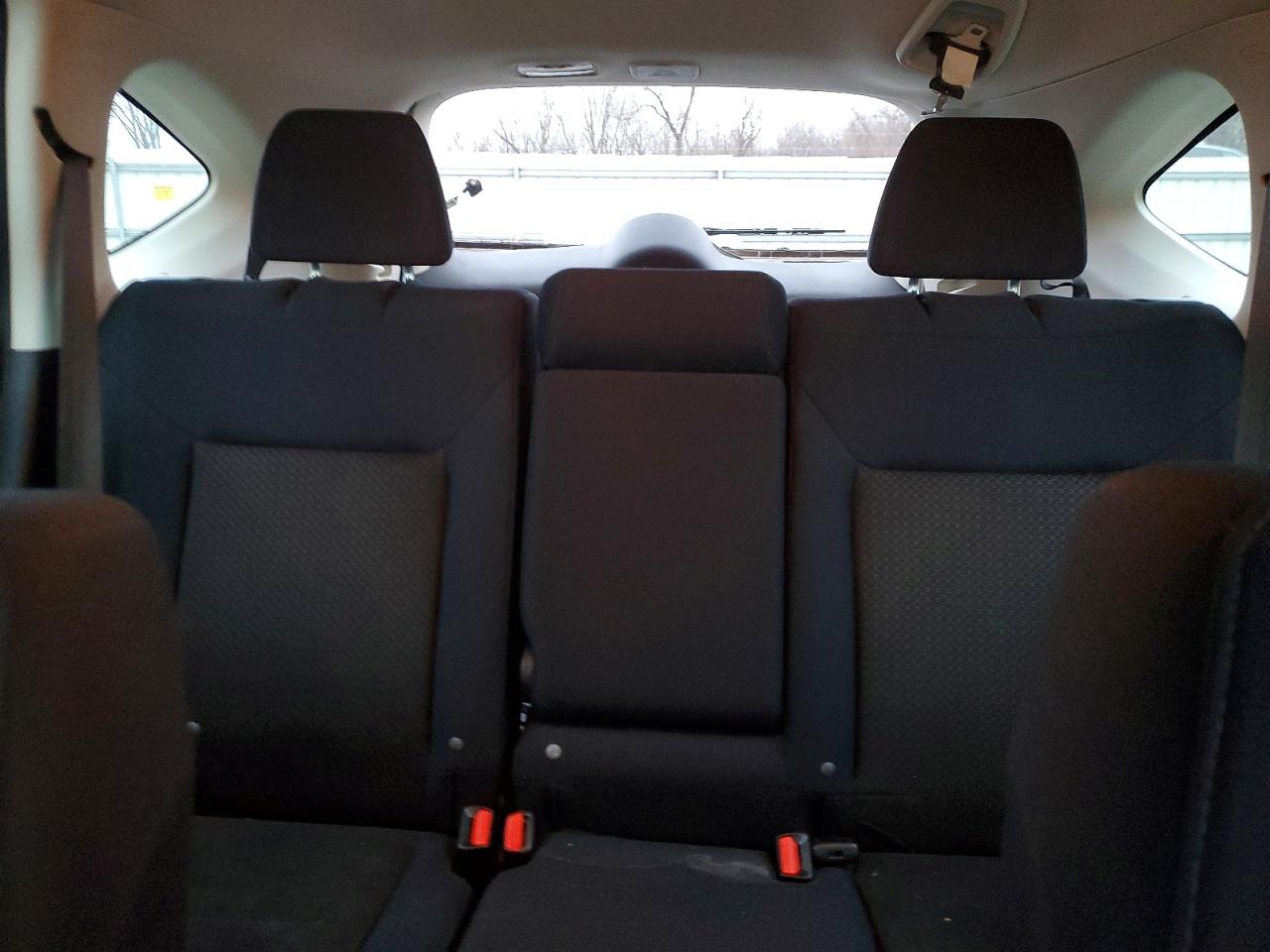 2015 HONDA CR-V LX photo 10