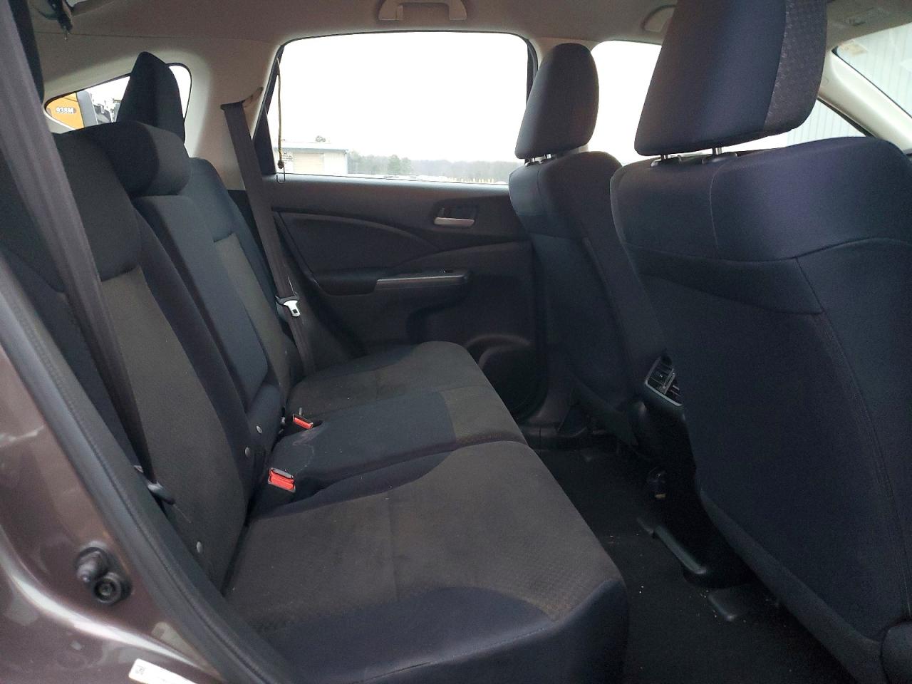 2015 HONDA CR-V LX photo 11