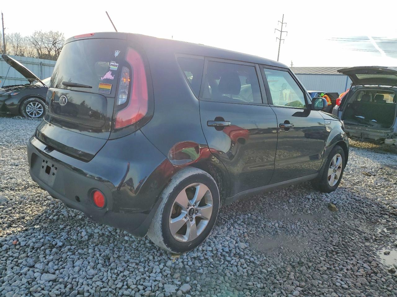 2017 KIA SOUL photo 3