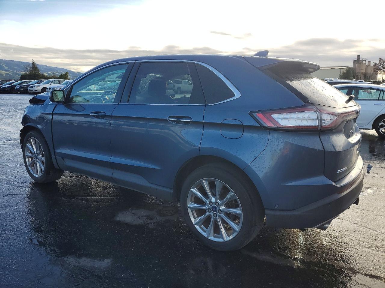 2018 FORD EDGE TITANIUM photo 2