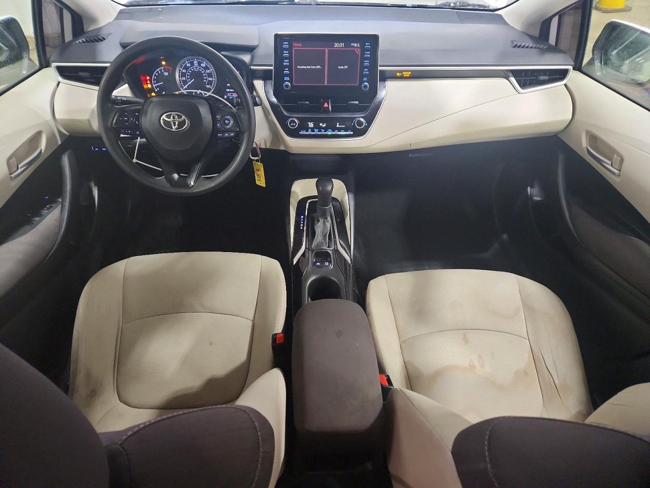 2020 TOYOTA COROLLA LE photo 8