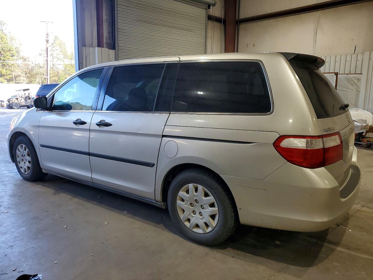 2006 HONDA ODYSSEY LX photo 2