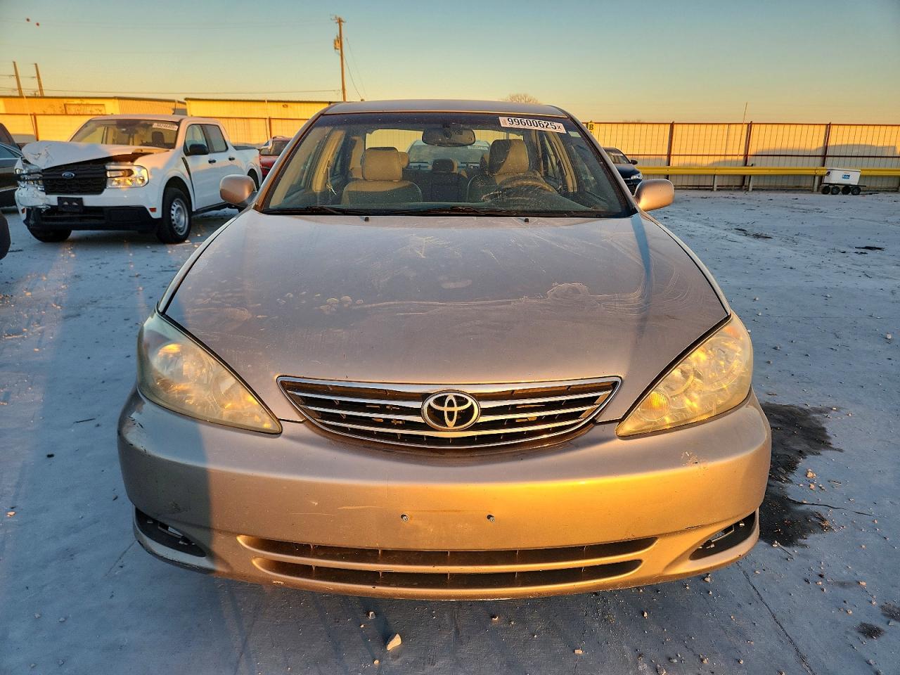 2005 TOYOTA CAMRY photo 5