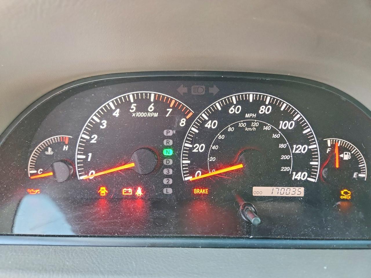 2005 TOYOTA CAMRY photo 9