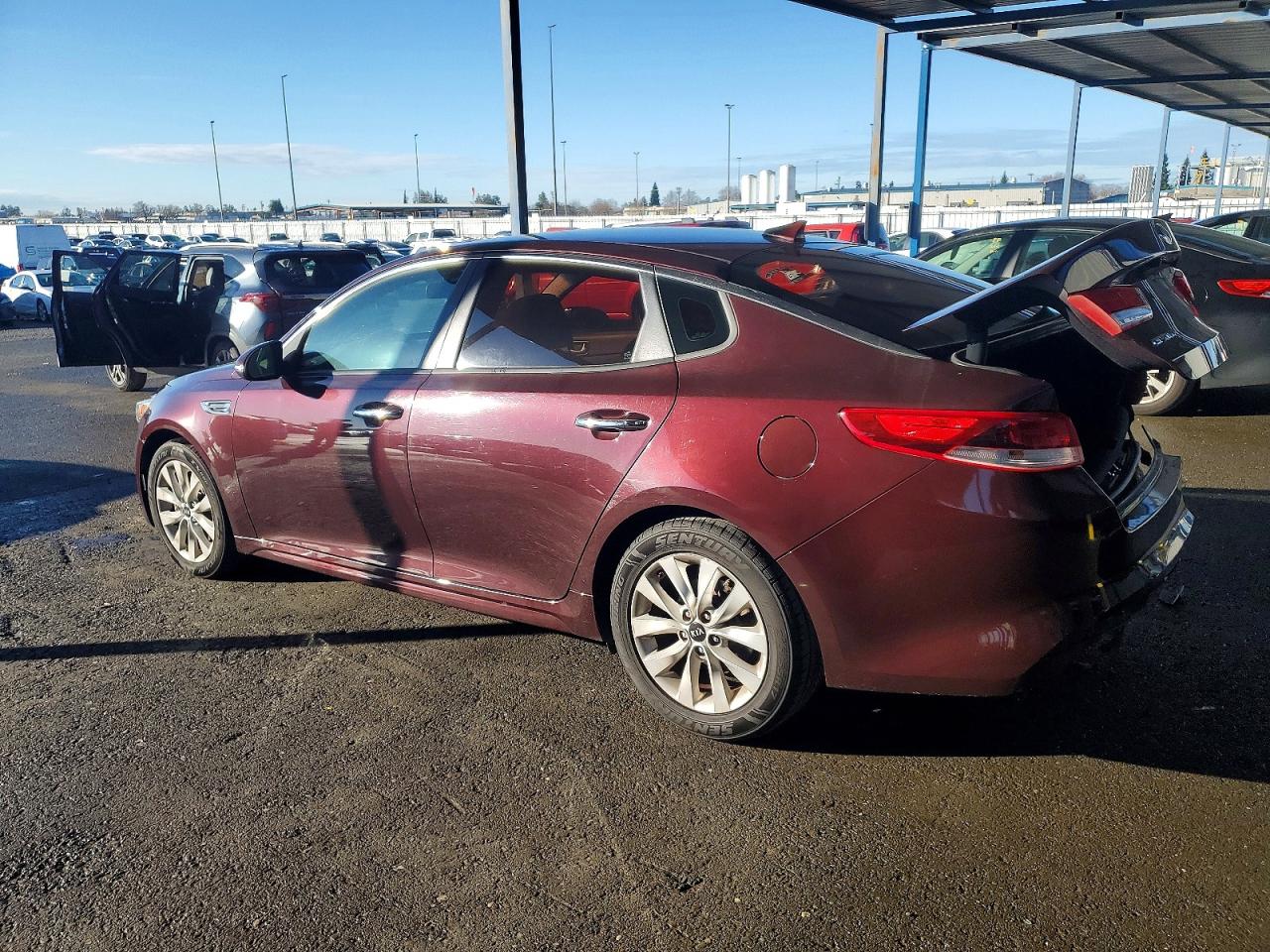 2016 KIA OPTIMA LX photo 2