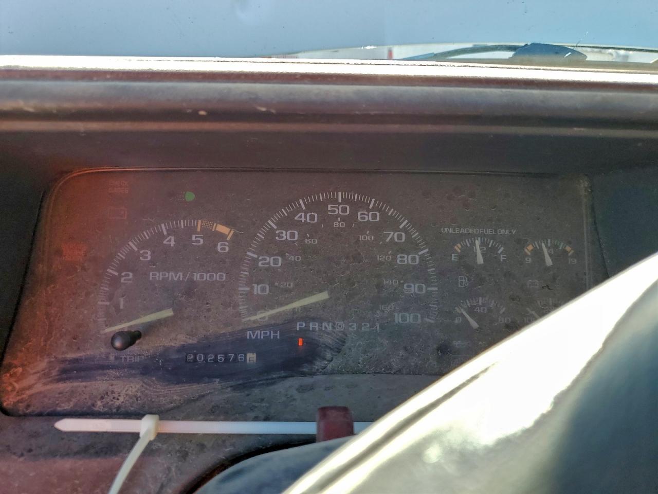 1996 CHEVROLET GMT-400 K2500 photo 9