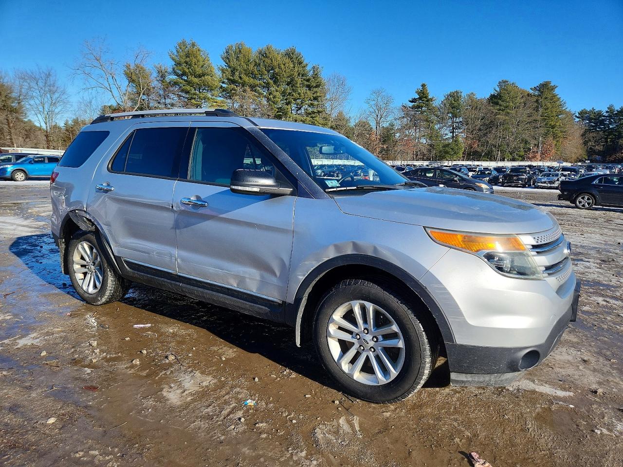 2014 FORD EXPLORER XLT photo 4