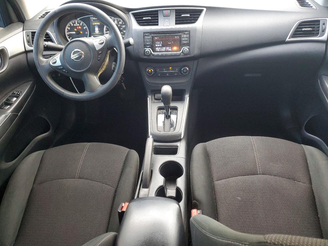2018 NISSAN SENTRA S photo 8