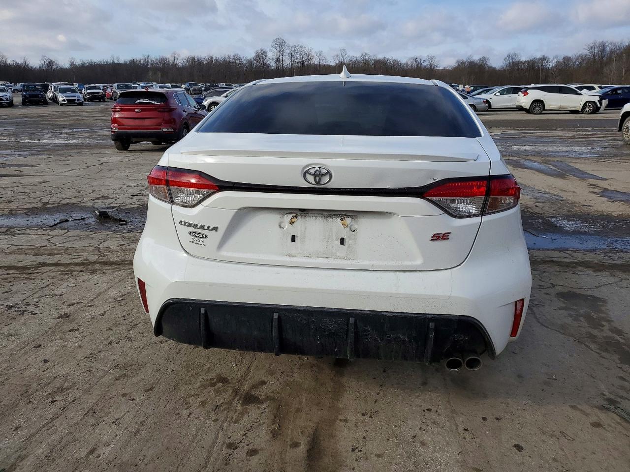 2023 TOYOTA COROLLA SE photo 6
